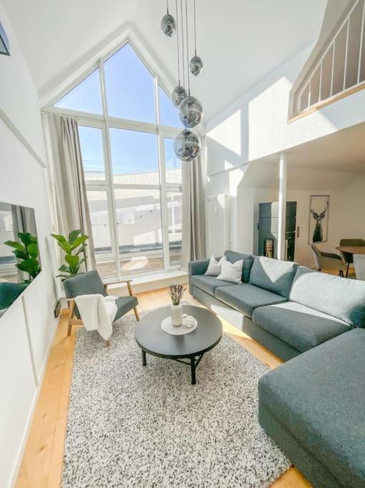 Ferienwohnung Kaiserblick Иринген Экстерьер фото