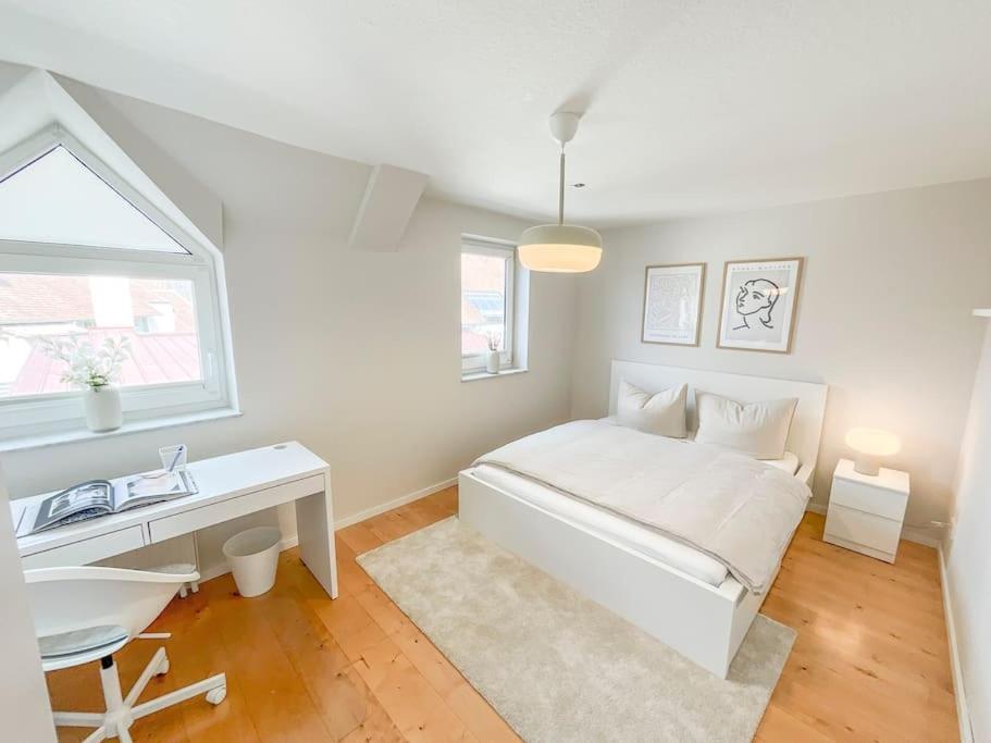 Ferienwohnung Kaiserblick Иринген Экстерьер фото