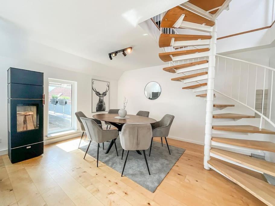 Ferienwohnung Kaiserblick Иринген Экстерьер фото