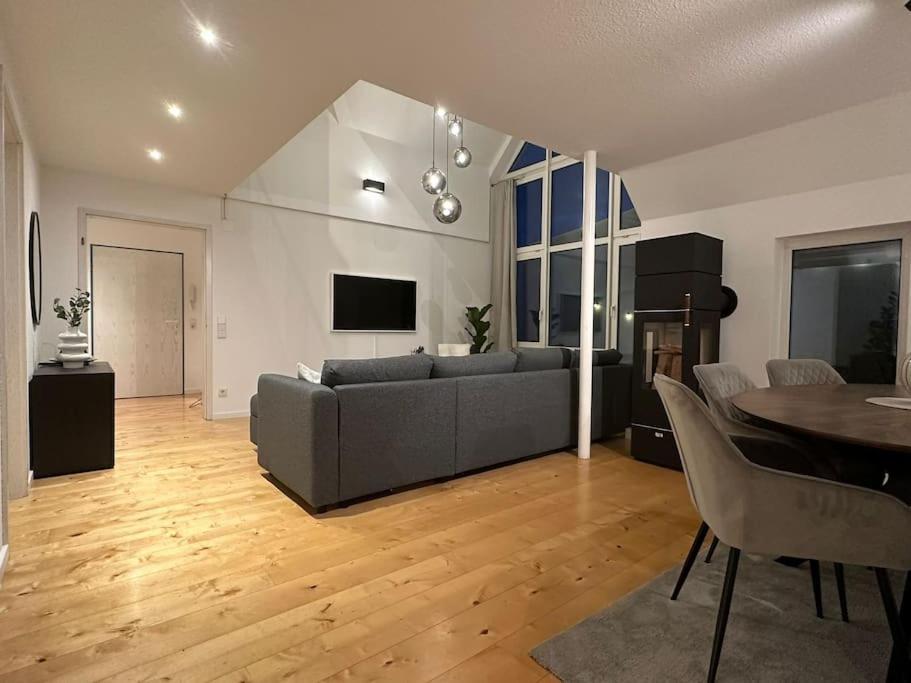 Ferienwohnung Kaiserblick Иринген Экстерьер фото